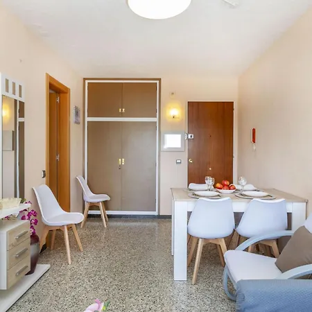 Montcada By Interhome Salou